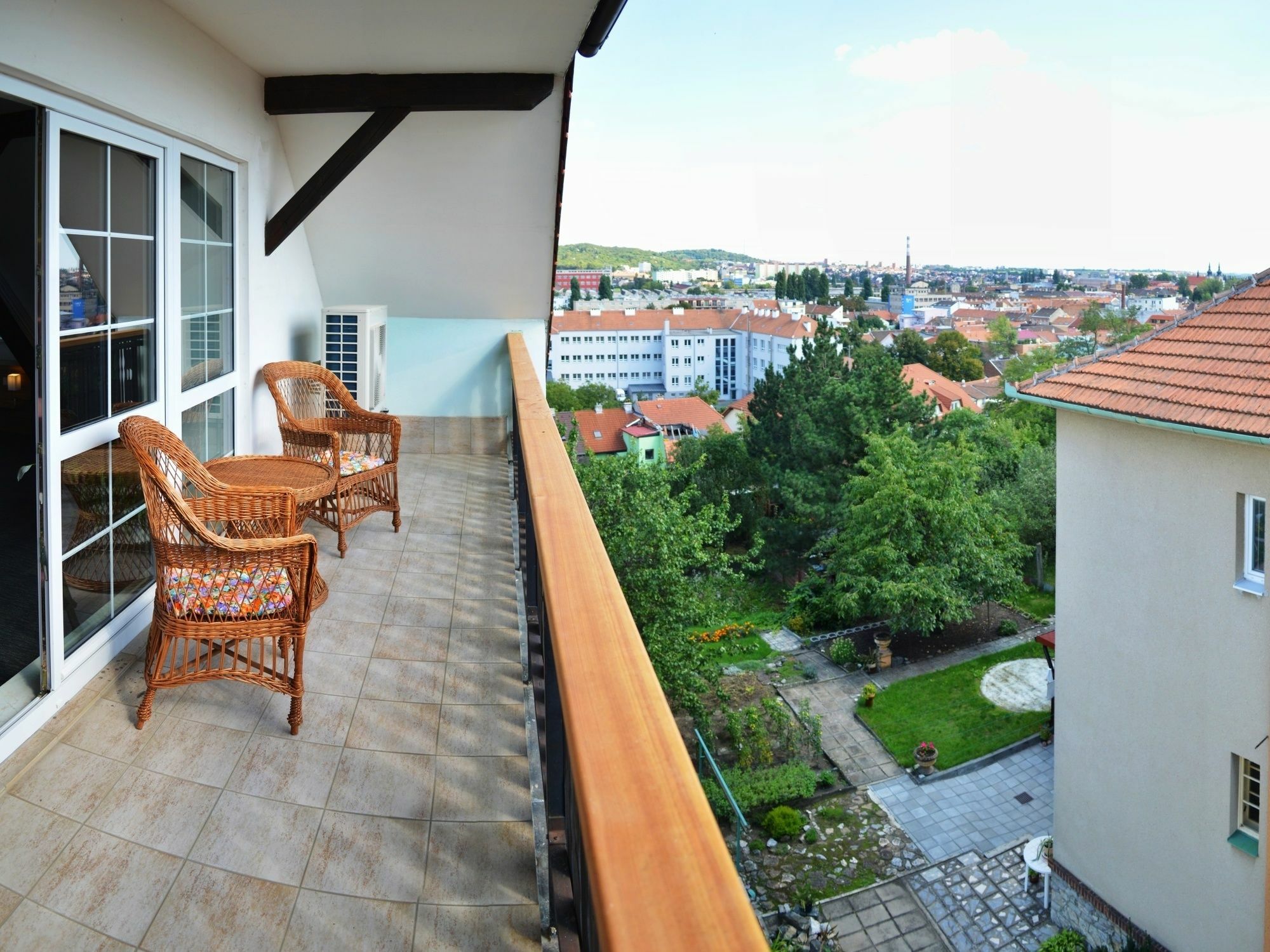 Penzion Bird'S Nest Brno Zewnętrze zdjęcie